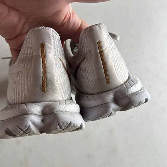 HOKA ONE ONE® Mach 5 Running Shoe White Copper Size 9B - Picture 9 of 13